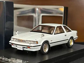 1/43 마크43 도요타 소아라 2800GT-Extra 화이트