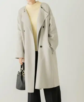 어반 리서치 서니 라벨 코트