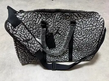 Jordan 아이콘 더플백 블랙/화이트 25L