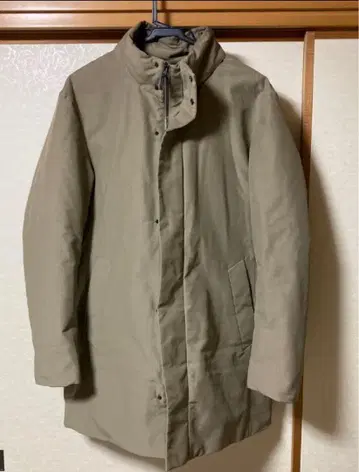 UNIQLO 하이브리드 다운 코트 베이지 312-429292 M 사이즈