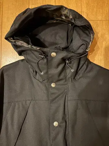 소프넷 블랙 마운틴 파카 후드 부착