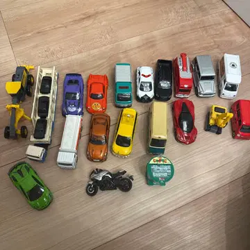 토미카 20대 세트 판매