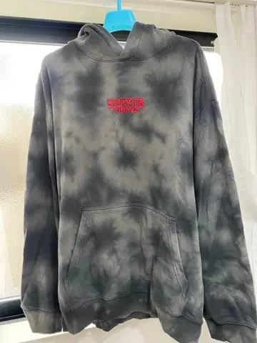 H&M 기묘한 이야기 후드티 L