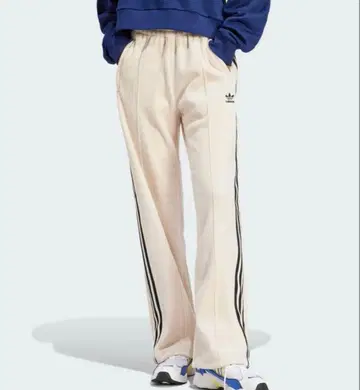 새상품 adidas 프리미엄 베켄바우어 럭스 트랙 팬츠