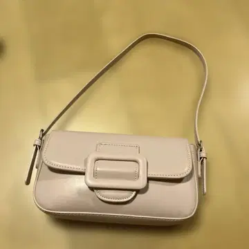 핑크 숄더백 심플한 디자인