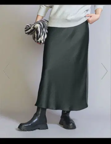 폴리에스테르 머메이드 플레어 스커트 뷰티 앤 유스