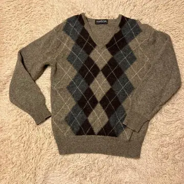 아가일 울 스웨터 브라운