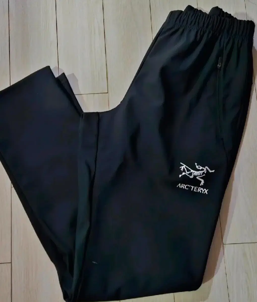 Arc&#x27;teryx black functional fleece pants