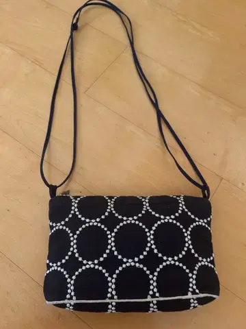 미나 페르호넨 숄더백 BEAMS 별주