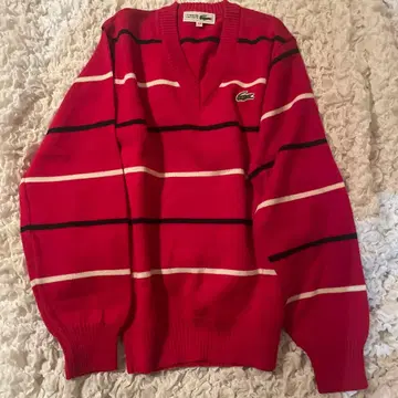 Lacoste 빨간색 보더 빈티지 V넥 스웨터