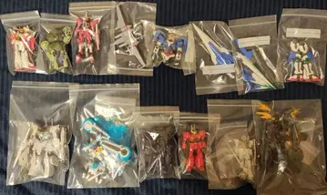 조립 완료 건담 프라모델 묶음 판매