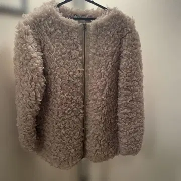 M 사이즈 베이지 보아 자켓