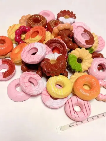 [ 이미지 2~5장 참조 ] 컬러풀 도넛 완구 세트 42개