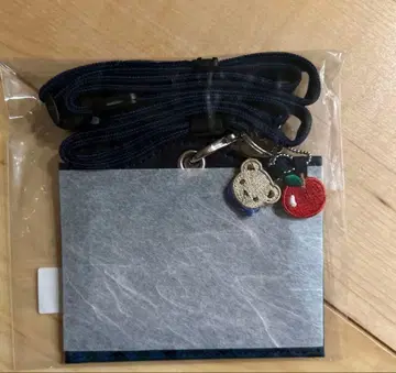 새상품 미개봉 파미리아 체크 네임 홀더 스트랩 파랑