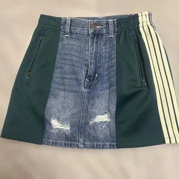 Rodeo crowns 그린과 데님 스트라이프 타이트 스커트