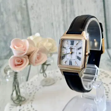 [ 레어 ] SEIKO 루키아 1B32-0AM0 손목시계 골드 전파 솔라