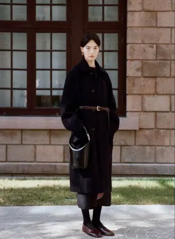 [ 새상품 ] TOUT Y EST SAC TONNEAU SMALL