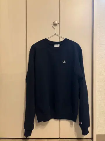 Champion 네이비 크루넥 맨투맨 S