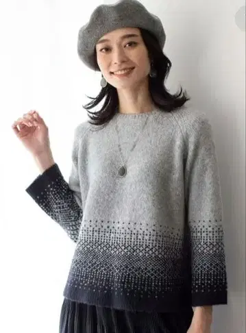 dinos DAMA 새상품 그라데이션 니트