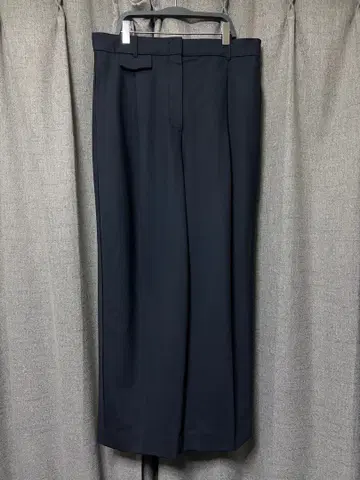 COS 레귤러핏 테일러드 울 팬츠 다크 네이비 38