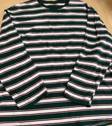그린과 화이트 스트라이프 긴팔 티셔츠 M