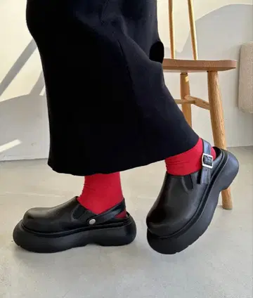 크로그 사보 신발