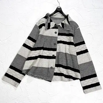 새상품급 2025 지우 센소유니코 니트 가디건 케이블 하이넥