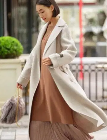 자유구 MANTECO FEMININE REVER 코트