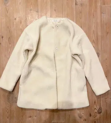 아이보리 플리스 자켓