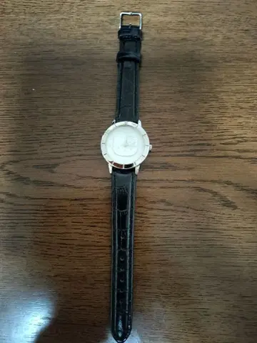 헬로키티 손목시계 Y000338 산리오 블랙 벨트