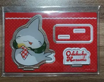 외출 아기상어 아크릴 스탠드 크레이프 냠냠 1