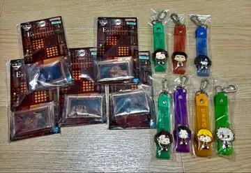 귀멸의 칼날 제일복권 ~언니의 원수~ 하위상 세트