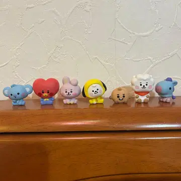 새상품급 BT21 피규어 7체 컴프 세트 약 4cm