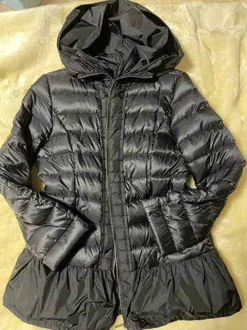 미텐테 페플럼 프릴 플레어 다운 자켓 블랙 블랙 미텐테