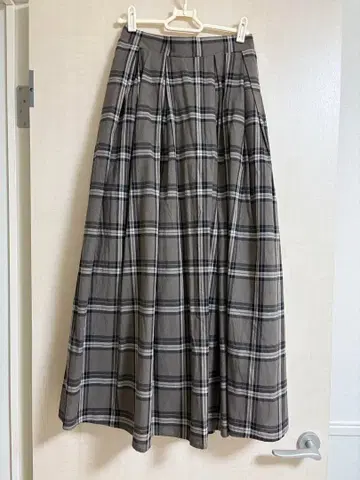 택 포함 새상품 [ Samansa Mos2 ] 체크 턱 스커트