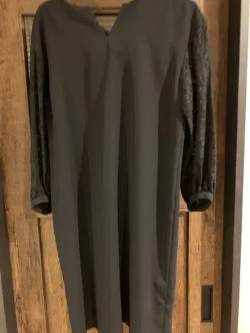 유나이티드 애로우즈 V넥 레이스 소매 원피스