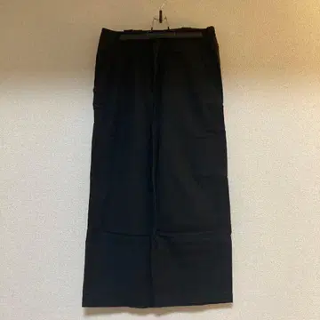 MHL. 블랙 와이드 팬츠