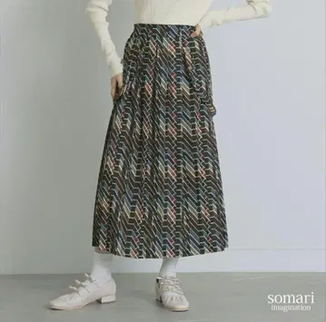 플리츠 스커트 서스펜더 포함