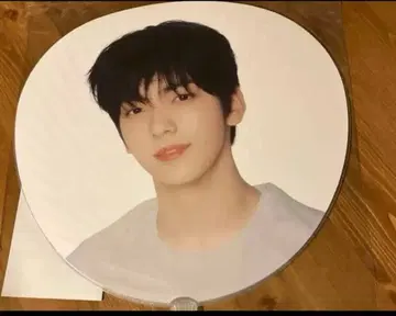 act tomorrow txt 수빈 부채 이미지 피켓