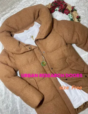 어반 리서치 도어스 다운 울 코트 카멜 여배우 옷깃