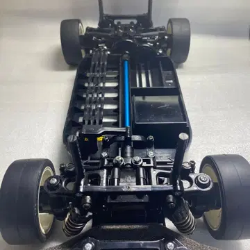 타미야 tt01 섀시 증정품으로 중고 스테빌라이저 포함