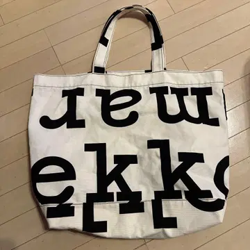 마리메꼬 토트백 빅 블랙 화이트