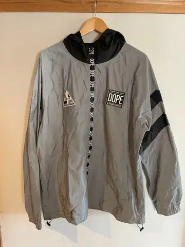 DOPE 후드 부착 나일론 자켓 그레이