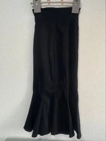 새상품급 ROYAL PARTY 껌 스트레치 머메이드 스커트 M