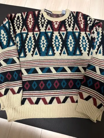 BADGE 빈티지 니트 스웨터