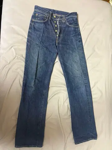 구제 의류 스트레이트 데님 버튼 플라이