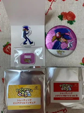 팝픈뮤직 미니 아크릴 피규어 & 캔뱃지 세트 Mr.KK