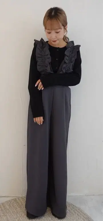 시마무라 x miyu 오버롤 어깨 프릴 그레이 LL 온라인 한정판