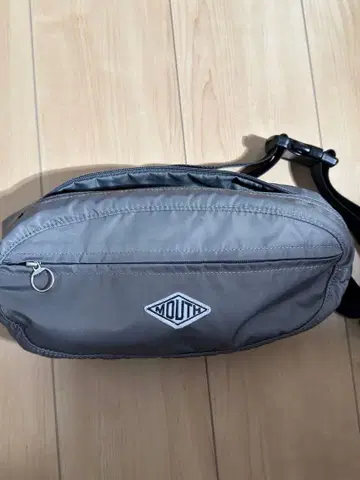 MOUTH BUSY MOUTH2 그레이