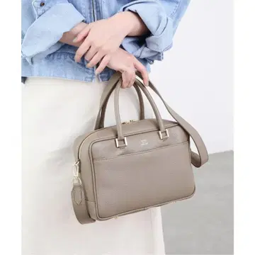 Manuel MILANO 베이지 가죽 숄더백